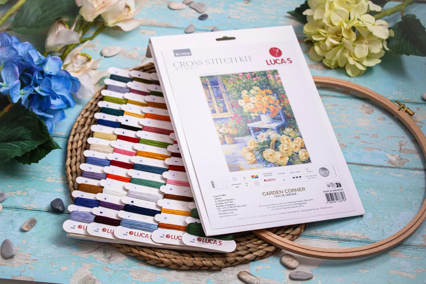 Cross Stitch Kit Luca-S - Garden Corner, BU5056