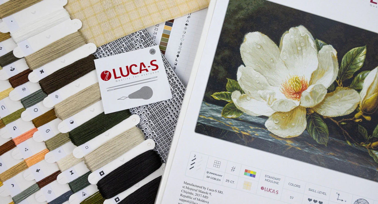 Petit Point Kit Luca-S GOLD - The Magnolia Dew, G713