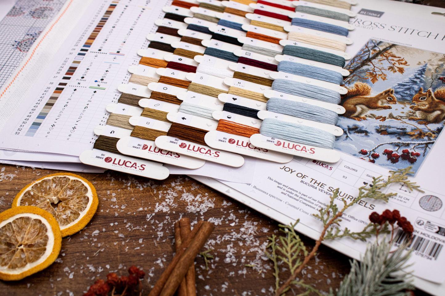 Cross Stitch Kit Luca-S - Joy of The Squirrels , BU5064