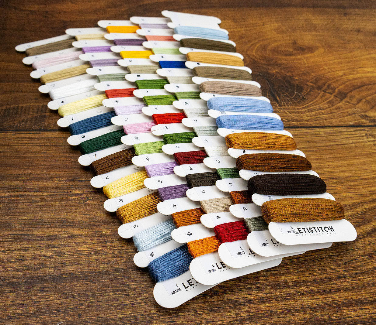 Cross Stitch Kit LetiStitch - Winter Lodge L9922