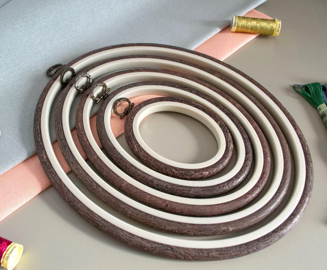 Pink Embroidery Round Hoop - Nurge Flexible Hoop, Round Cross Stitch Hoop - Luca-S Hoops