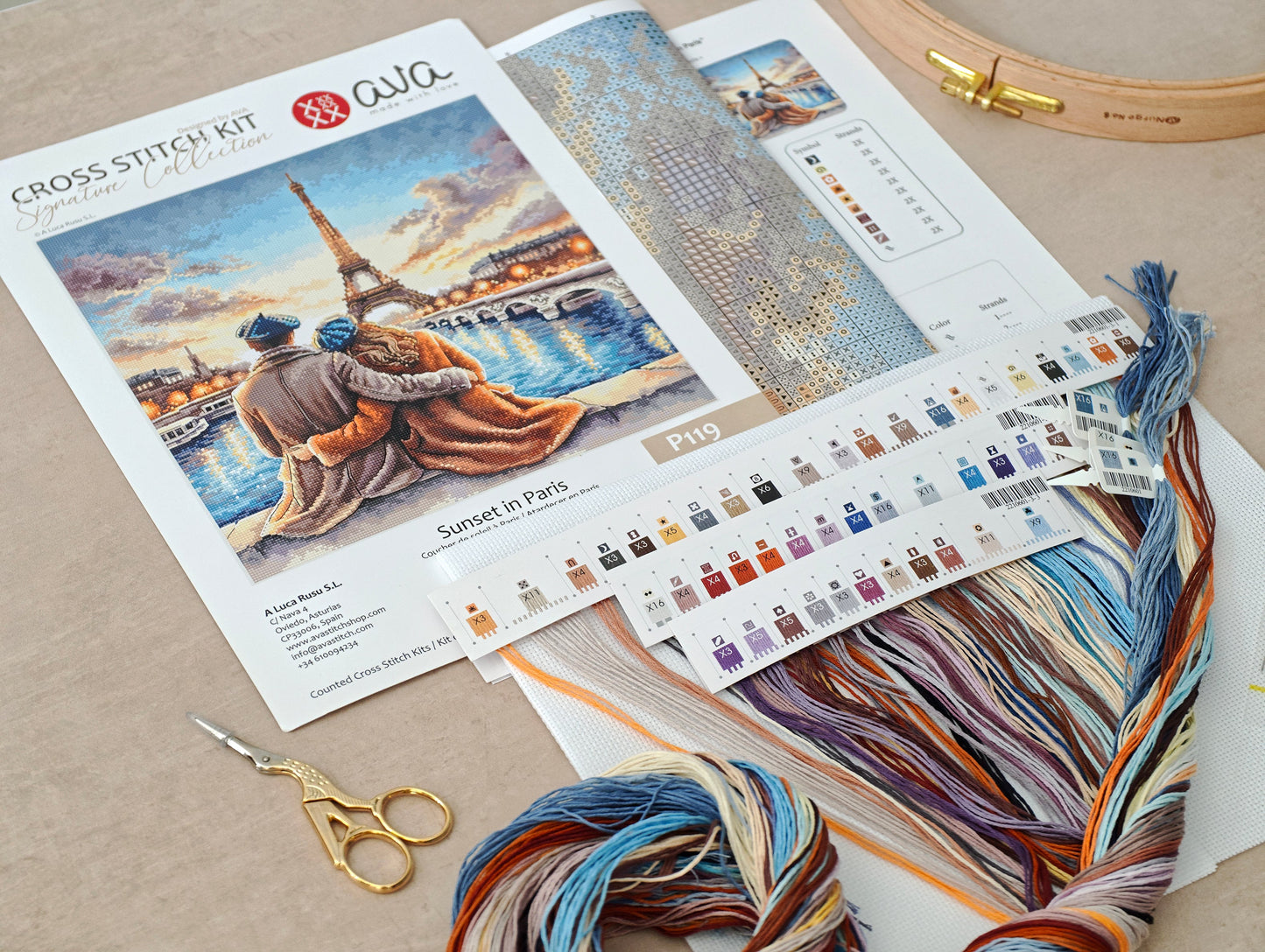Dettaglio 3 del kit ricamo AVA P119 – Tramonto a Parigi