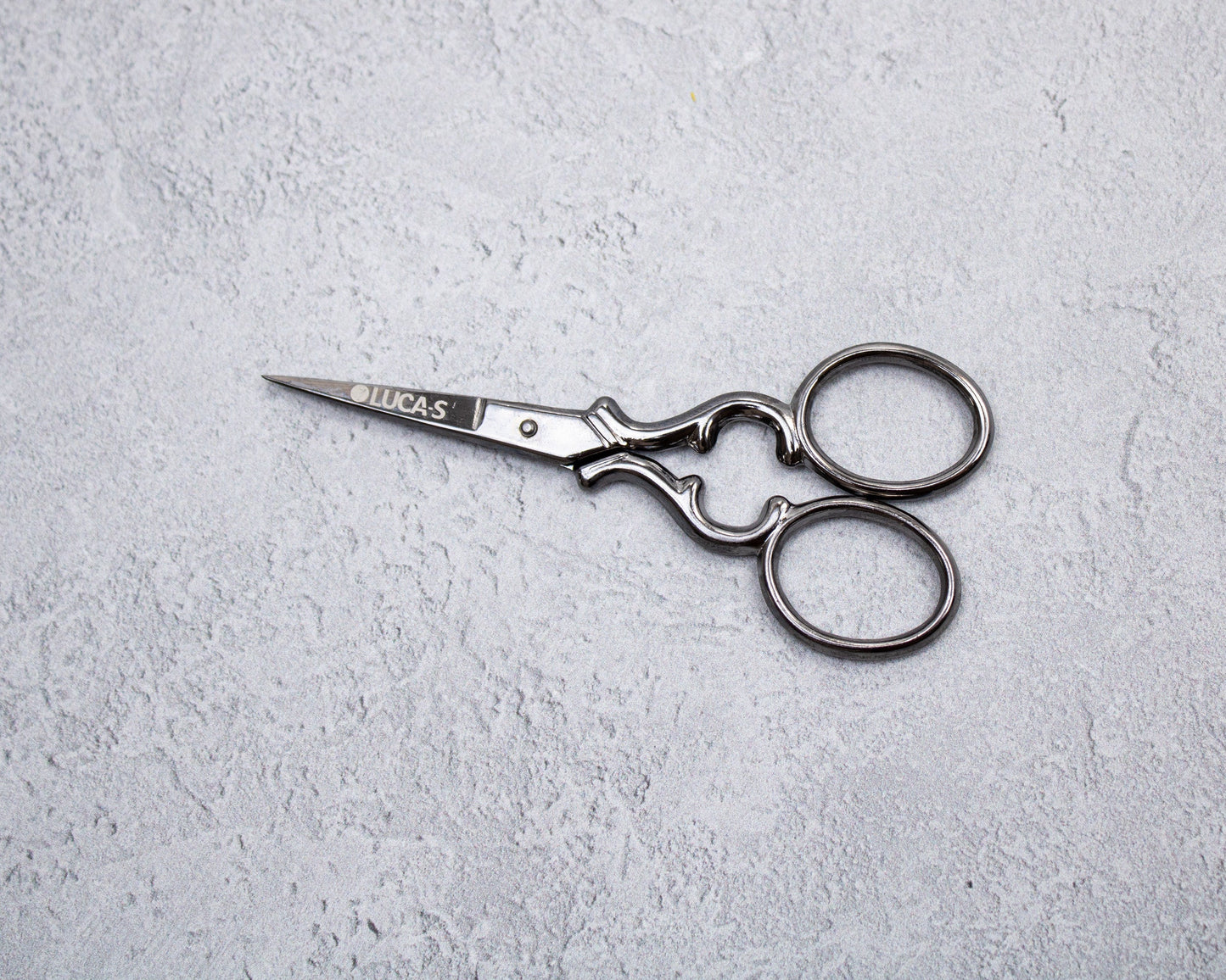 Luca-S Embroidery Scissors Arabesque