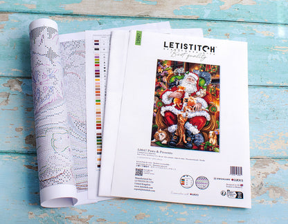 L9947 Paws & Presents - Cross Stitch Kit Letistitch
