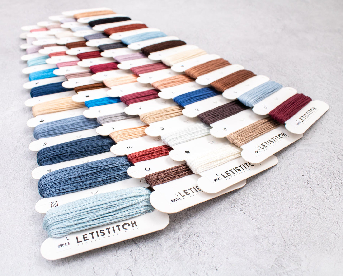 L9961 Hearts Over Kings