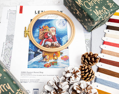 L9964 Le point de croix secret du Père Noël - Kit de point de croix Letistitch