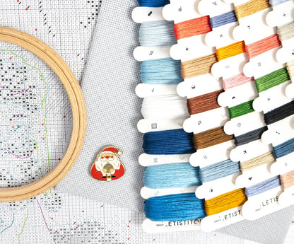 L9964 Le point de croix secret du Père Noël - Kit de point de croix Letistitch