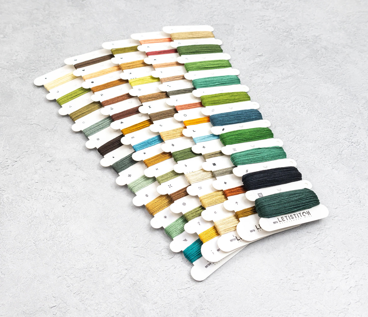 Kit punto croce LETISTITCH - L9974 Musa della Natura