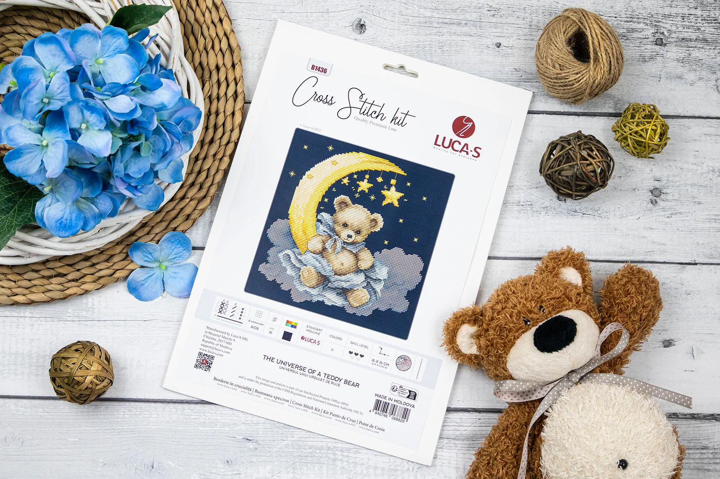 Cross Stitch Kit Luca-S - The Universe of a Teddy Bear, B1436