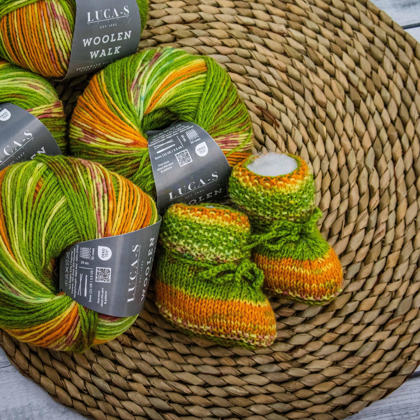 Baby Booties Knitting Pattern