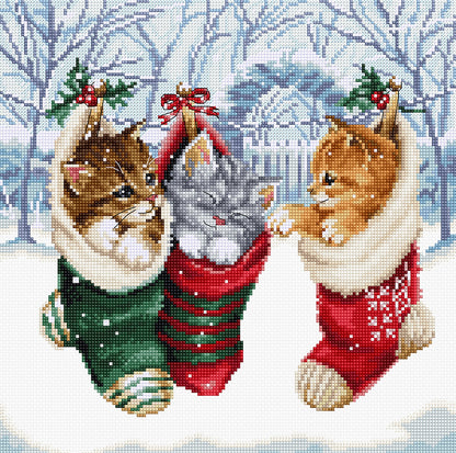 Cross Stitch Kit LetiStitch -  Snowy Kitties / Chatons enneiges, L8087