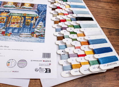Kit de point de croix LetiStitch - Boutique de cadeaux de Noël, L8109