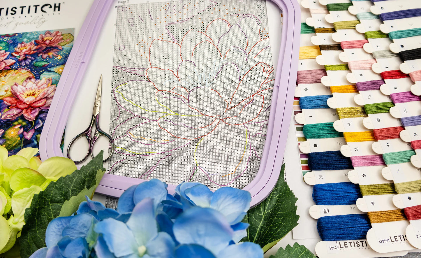 L9910 LetiStitch - Water lily