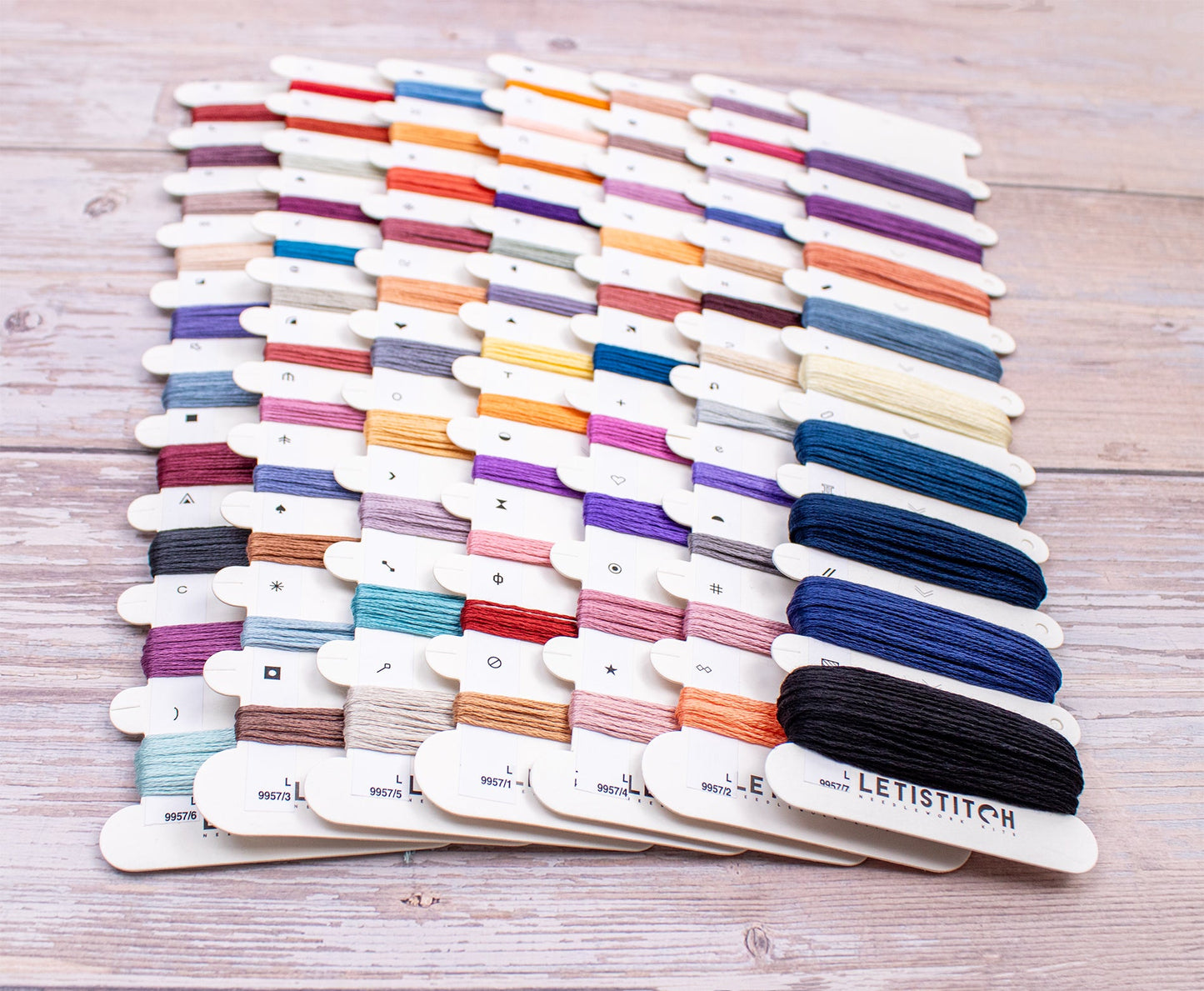 L9957 Occhi della natura selvaggia