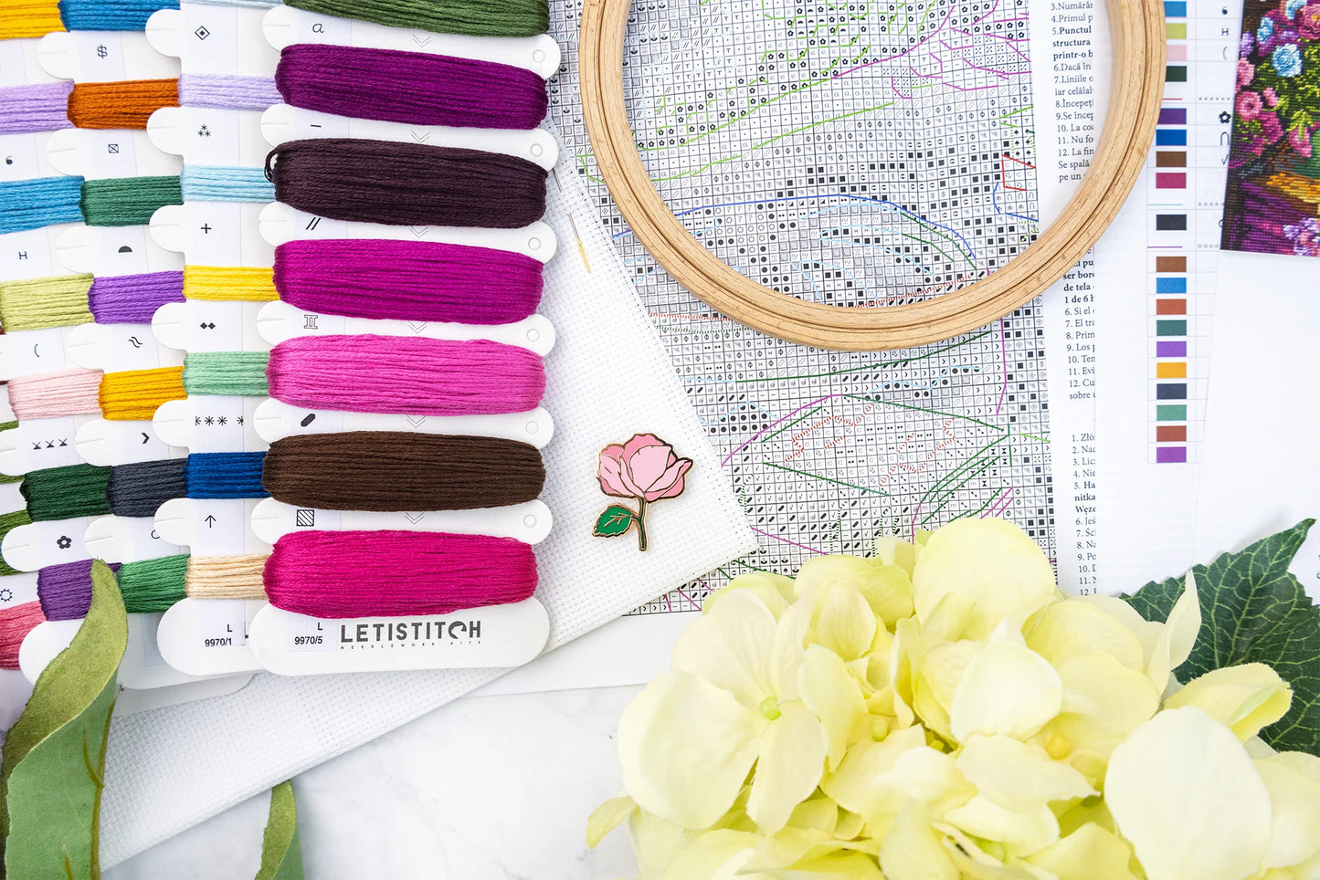 L9970 Kit punto croce Letistitch –  Il regno della lettura