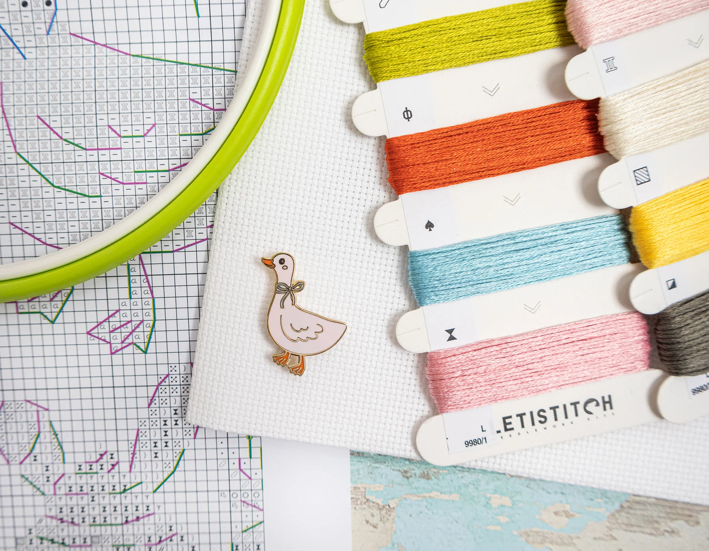 L9980 LetiStitch - Easter Sampler