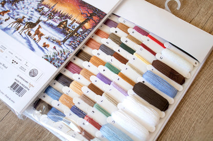 Kit de point de croix LetiStitch – Bois de Noël, LETI 947