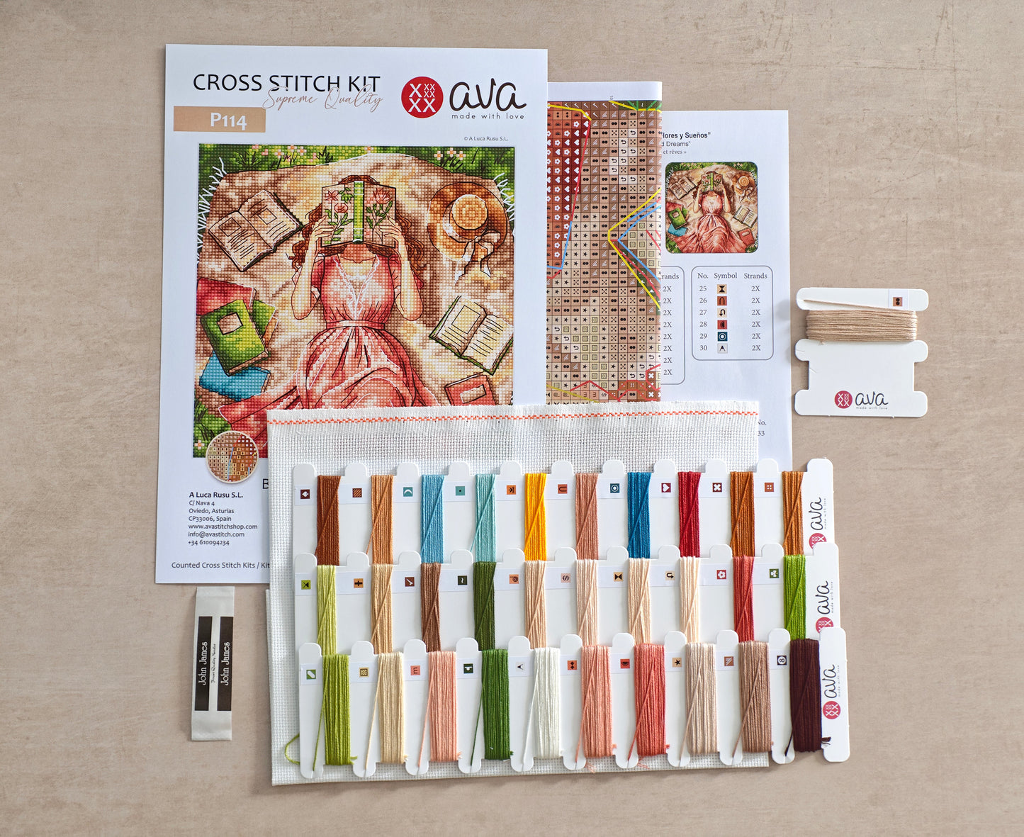 Dettaglio 10 del kit ricamo AVA P114 – Libri, fiori e sogni