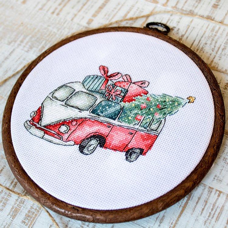 Cross Stitch Kit LetiStitch - Christmas Retro Cars / Kit of 5, Leti965 - HobbyJobby