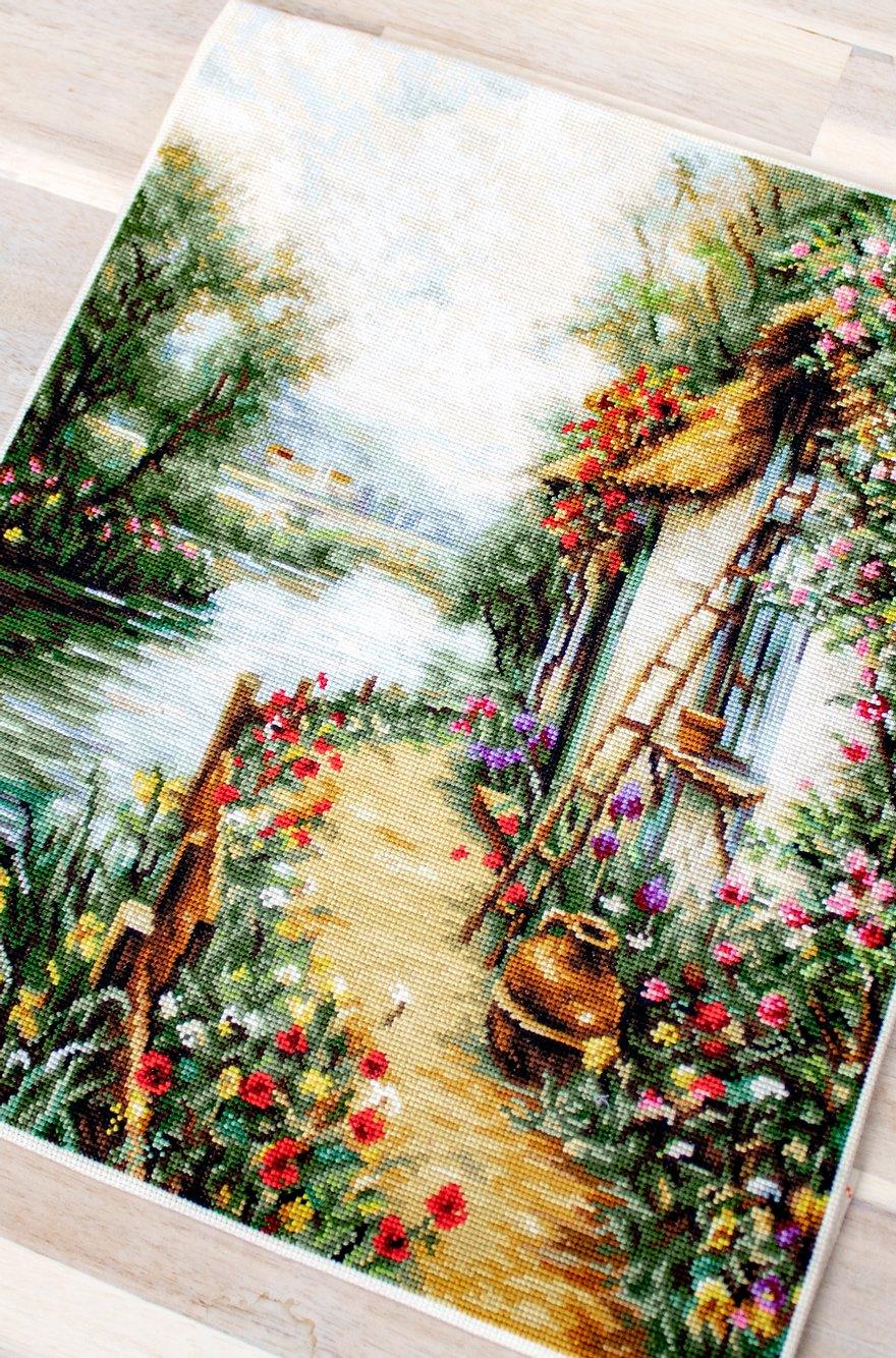 Cross Stitch Kit Luca-S - Along the River, B581 - Luca-S