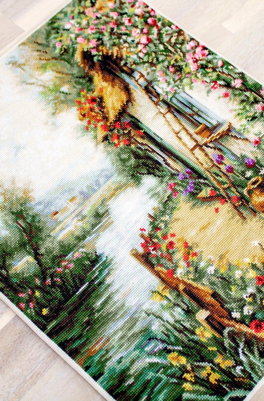 Cross Stitch Kit Luca-S - Along the River, B581 - Luca-S