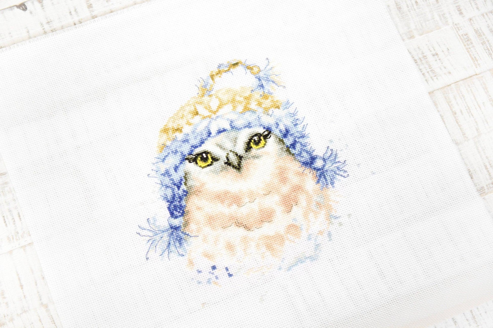 Cross Stitch Kit Luca-S - Owl, B2306 - Luca-S