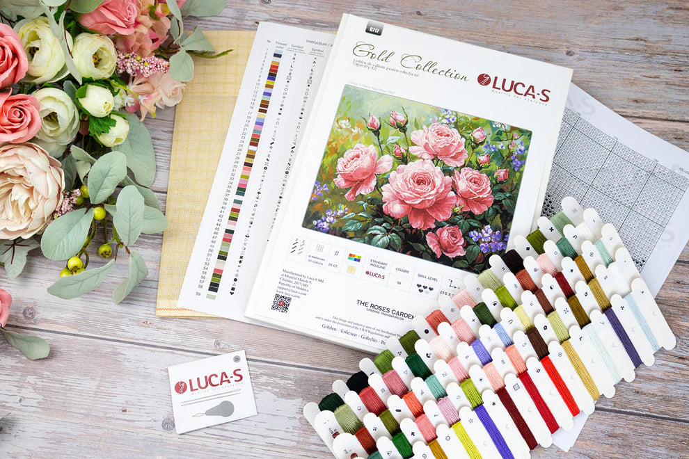 Kit Petit Point Luca-S GOLD - Il Giardino delle Rose, G717