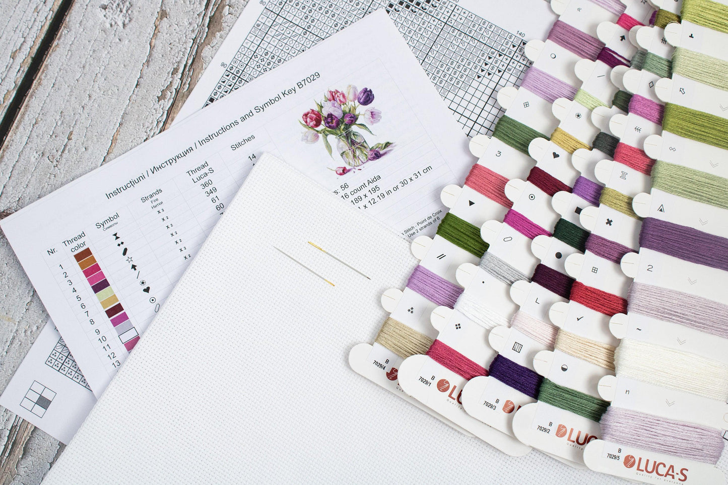 Luca-S B7029 embroidery kit with threads set and Zweigart fabric