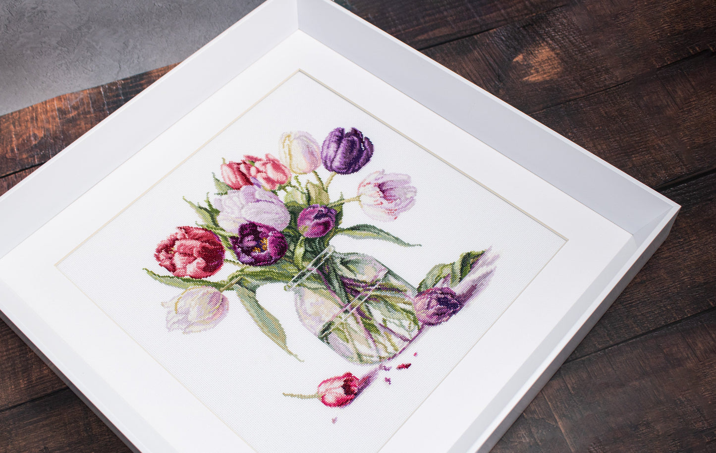 Close up of tulips embroidery Luca-S B7029 cross stitch design