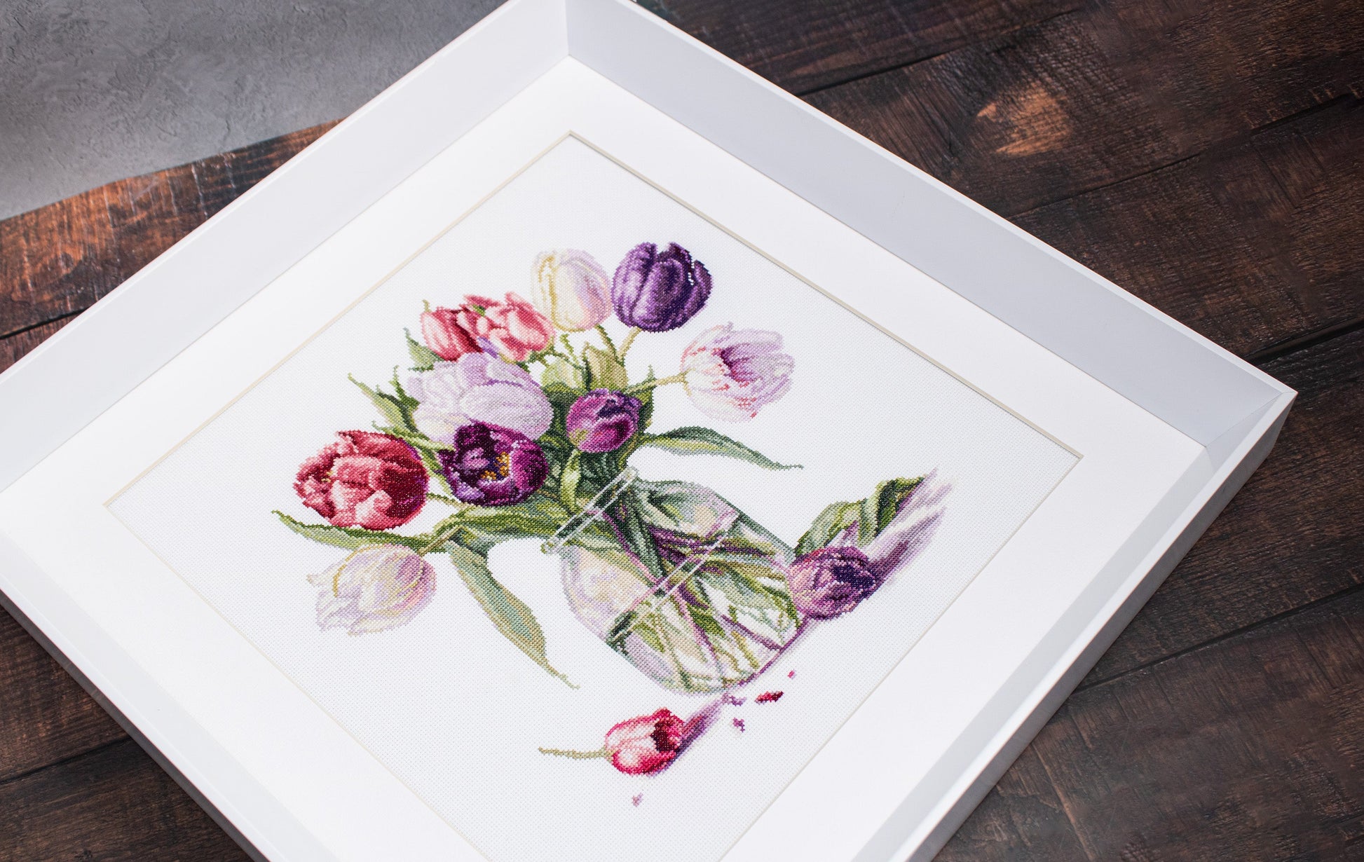 Close up of tulips embroidery Luca-S B7029 cross stitch design