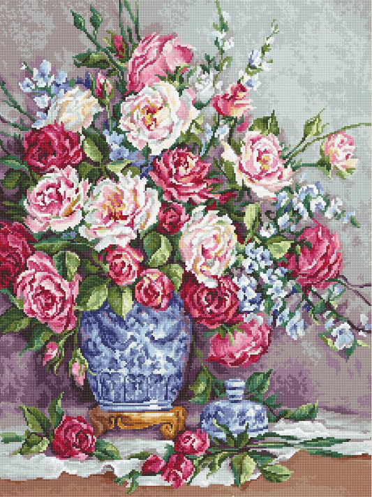 Tapestry Kit Luca-S - Her Majestyâs Roses - HobbyJobby