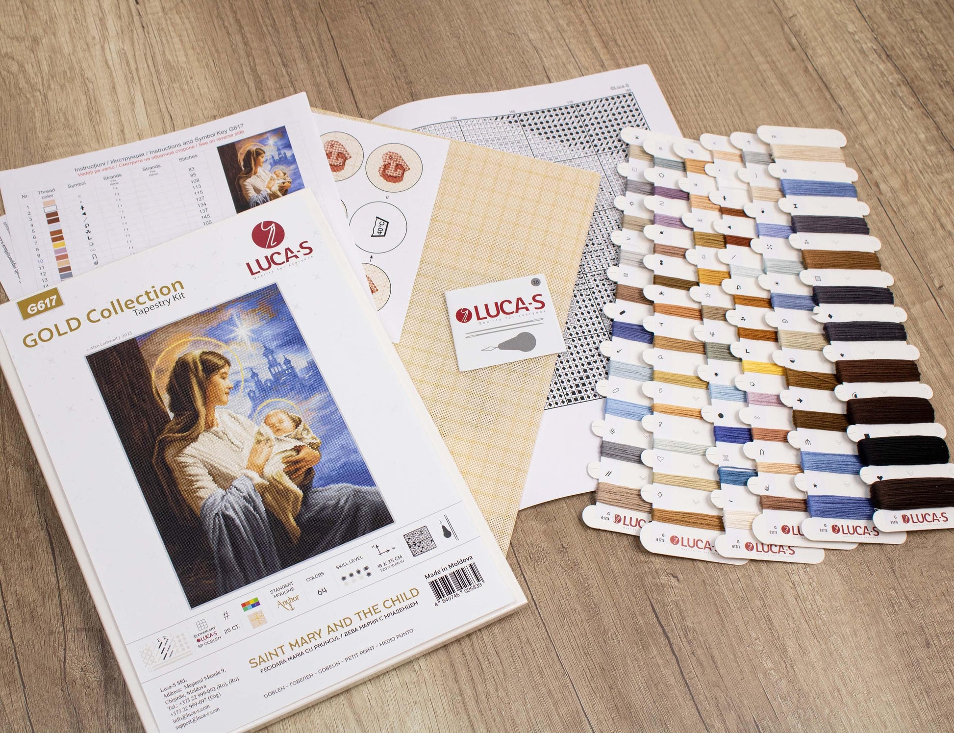 Petit Point Kit Luca-S - Saint Mary and The Child, GOLD Collection, G617 - Luca-S Petit Point Kits